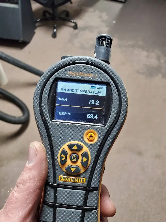 Moisture meter humidity assessment for Fire & Smoke Damage Restoration in Edmonds